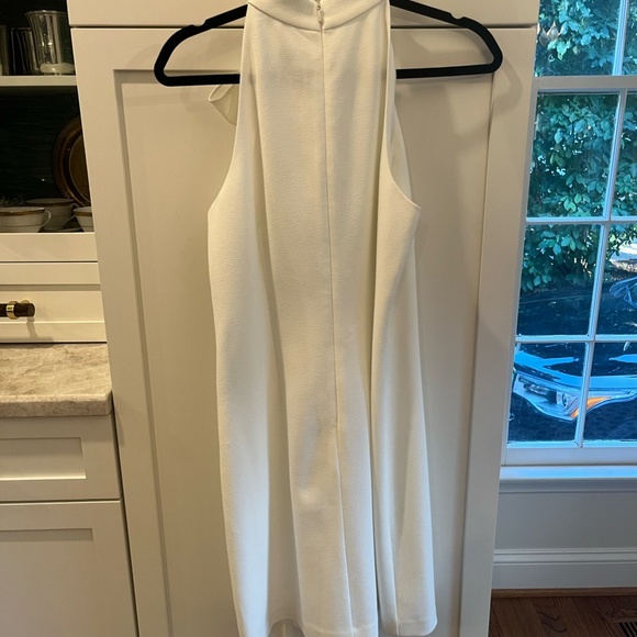 Vince Camuto White Bow Neck Dress - Picture 3 of 4